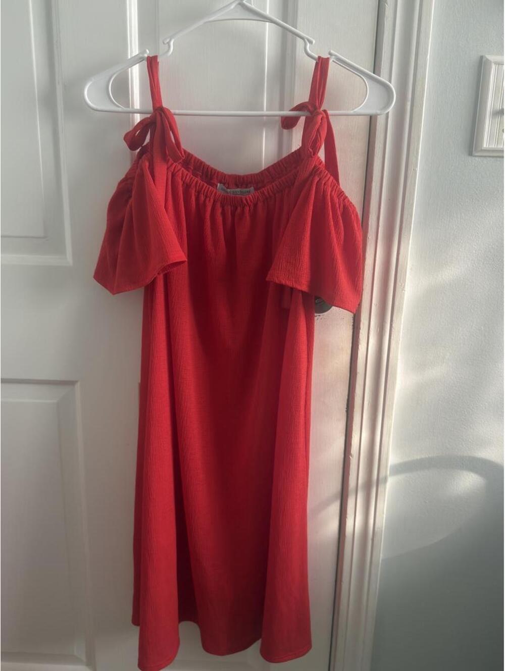 Green Envelope Women's Red Dress